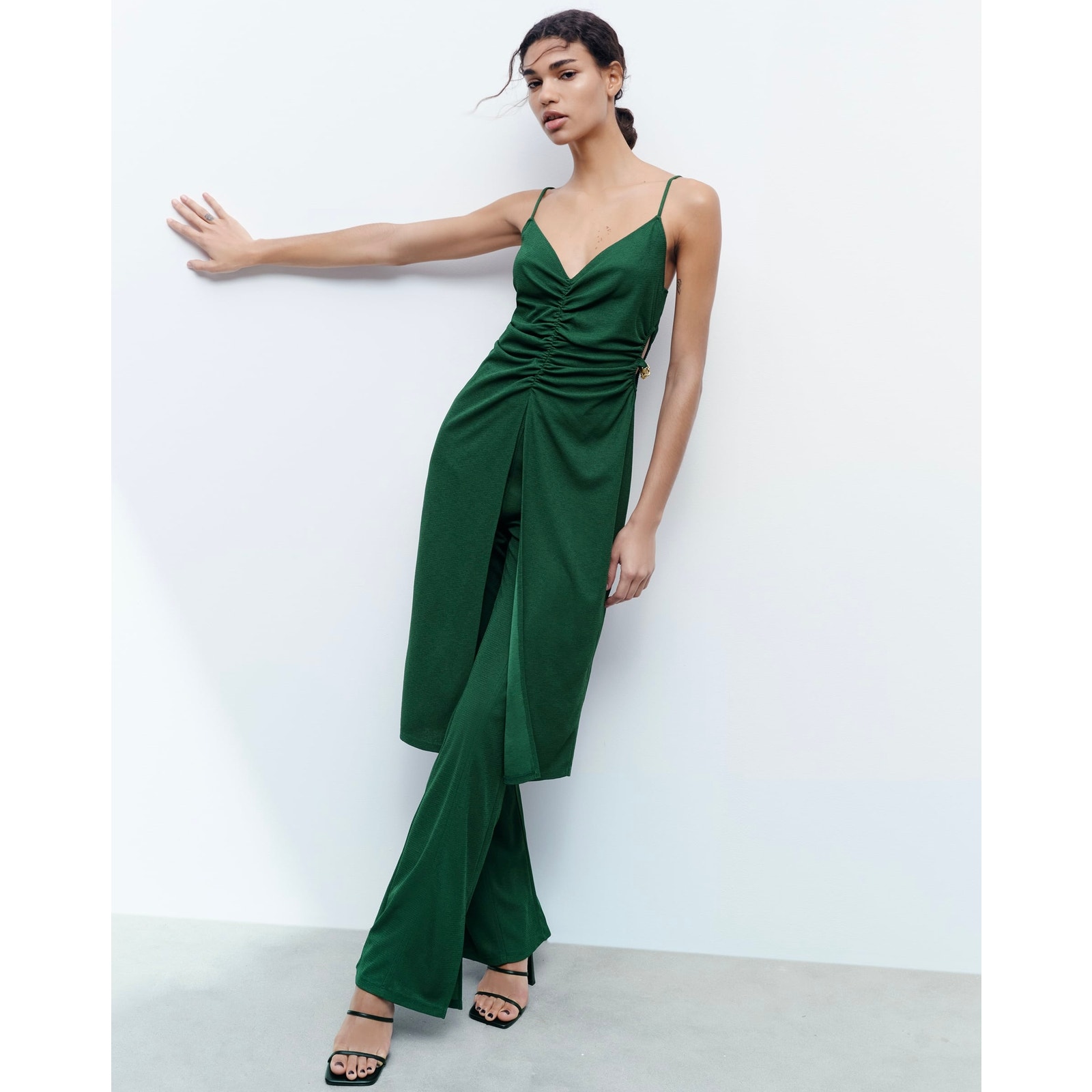 Zara Cut-Out V-Neck Tunic Thin Strap With Chain Detail Dress In Green Nwt